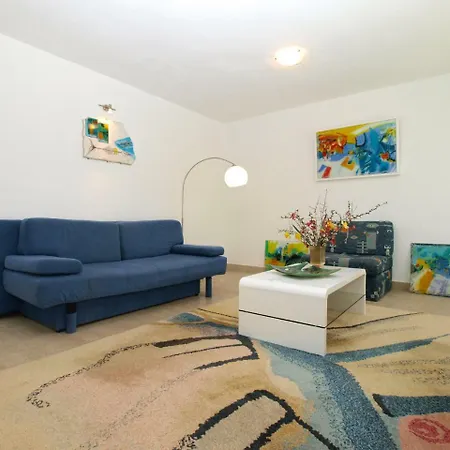 펜션 House Vinkuran 1823 *