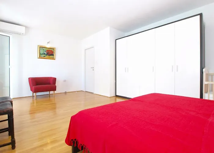 펜션 House Vinkuran 1823 *