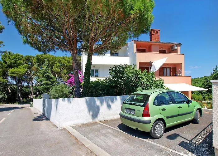 House Vinkuran 1823 Feriehus Pula